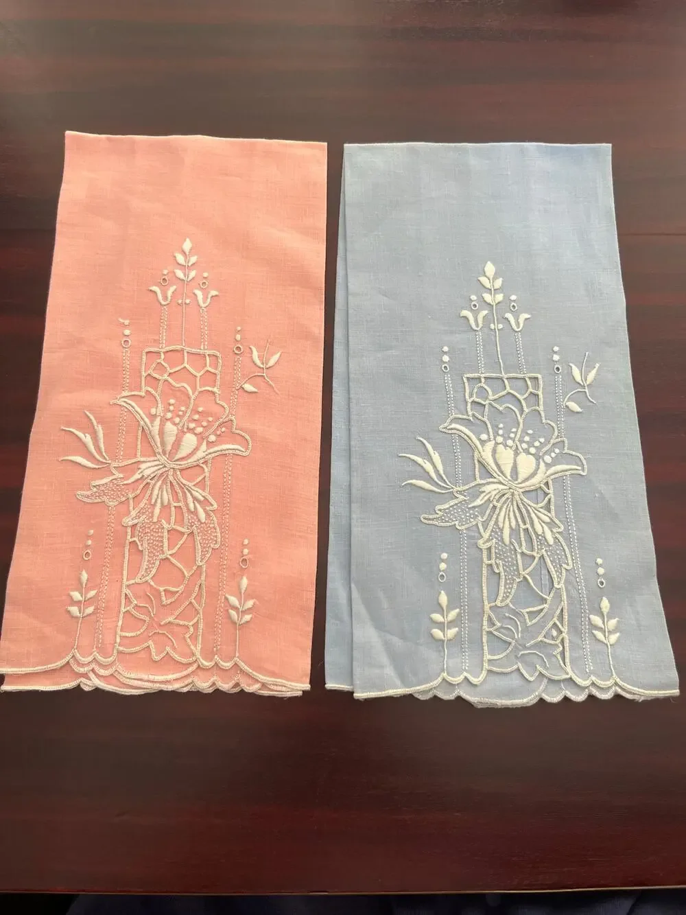 VTG Floral Iris Embroidered Eyelet Tea Towels Pink Blue Linen Blend Easter